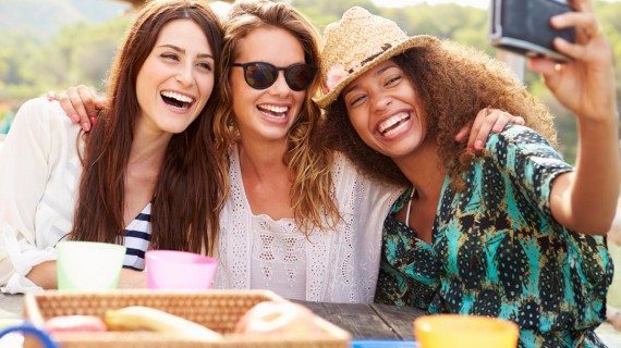 The good fight: Simple, reliable ways to tame frizzy hair